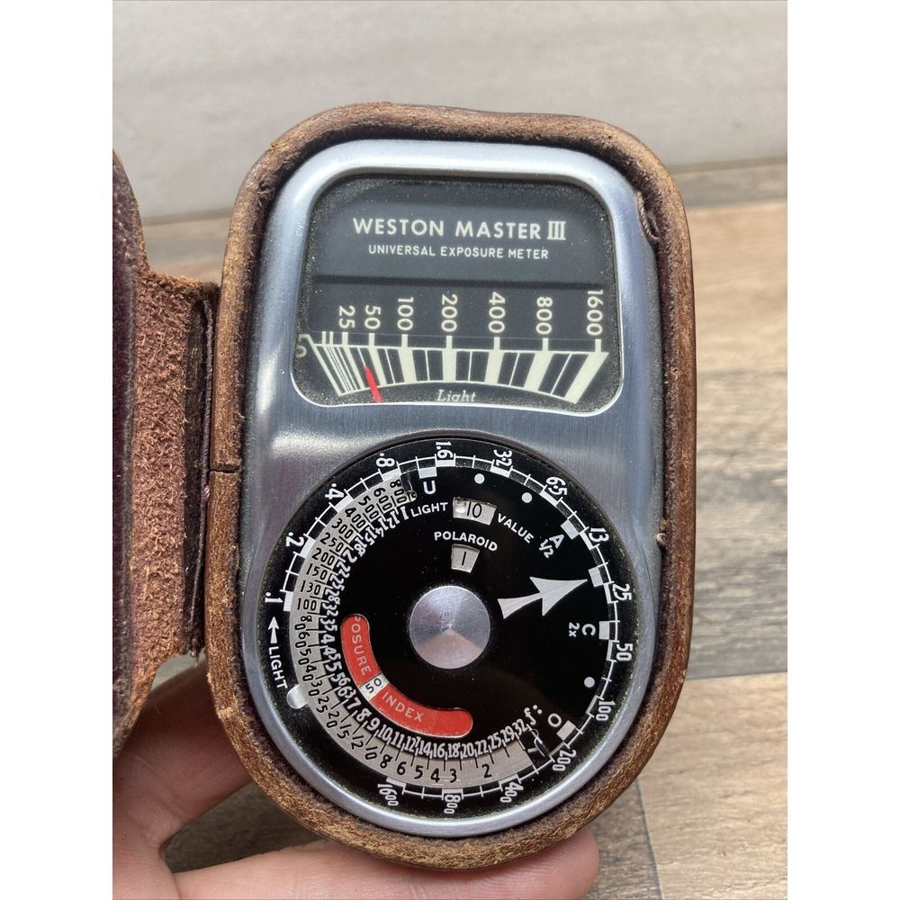 Weston Master III Exposure Meter in Leather Case Model 737‎